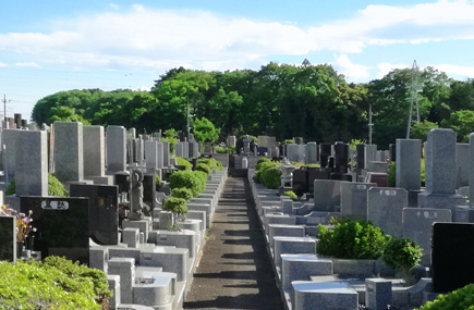 戒名彫りは大切な方のご供養のひとつ - 市川石材店